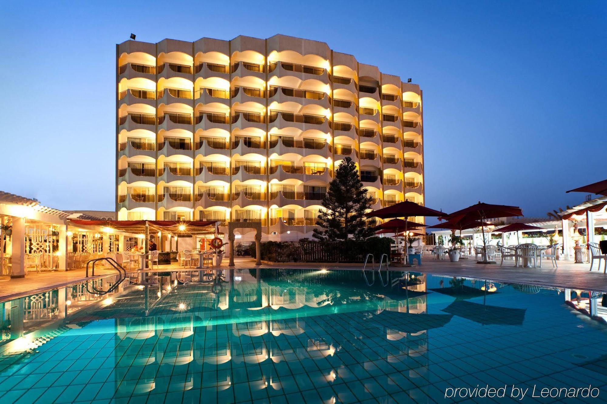 Hotel Concorde Sfax Centre Esterno foto